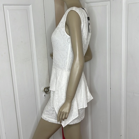 BCBGMAXAZRIA ISABEL DRAPED SIDE PEPLUM DRESS - Picture 5 of 12